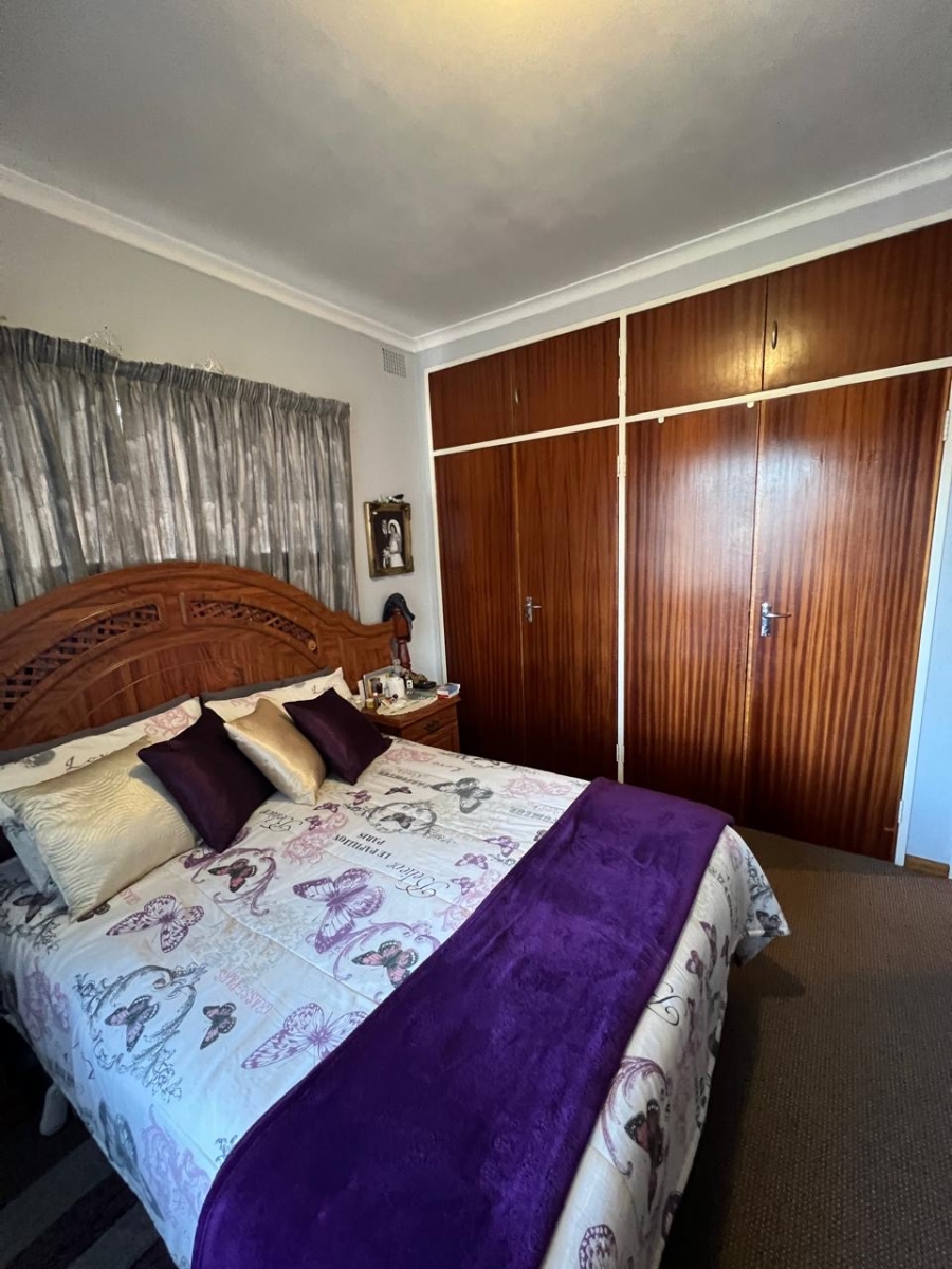 3 Bedroom Property for Sale in St Dumas Western Cape